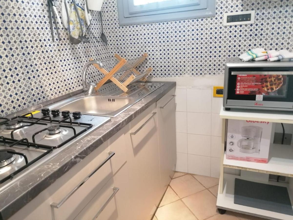 La Casina Giramondo Di Ele Viareggio Ngoại thất bức ảnh